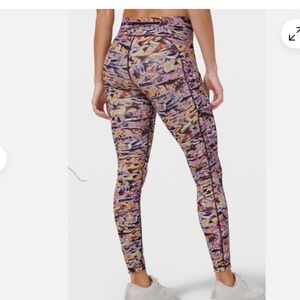 LULULEMON SEAWHEEZE Speed Up 28" Tight 10 Super Sonic Alpine White Purple